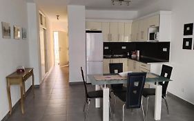 Mareverde Wifi 1 Bedroom Apartment